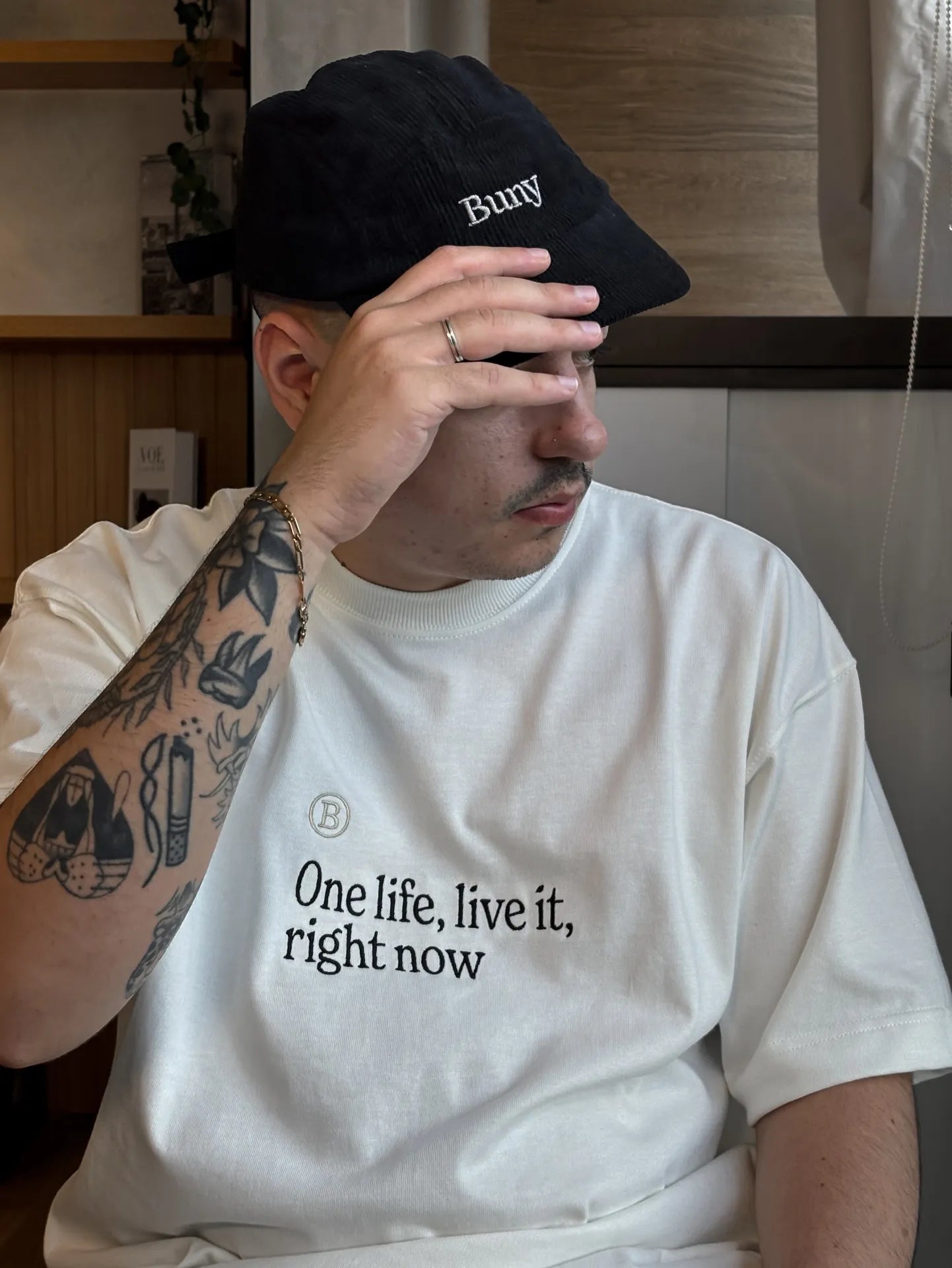 CAMISETA LIVE IT OFF WHITE
