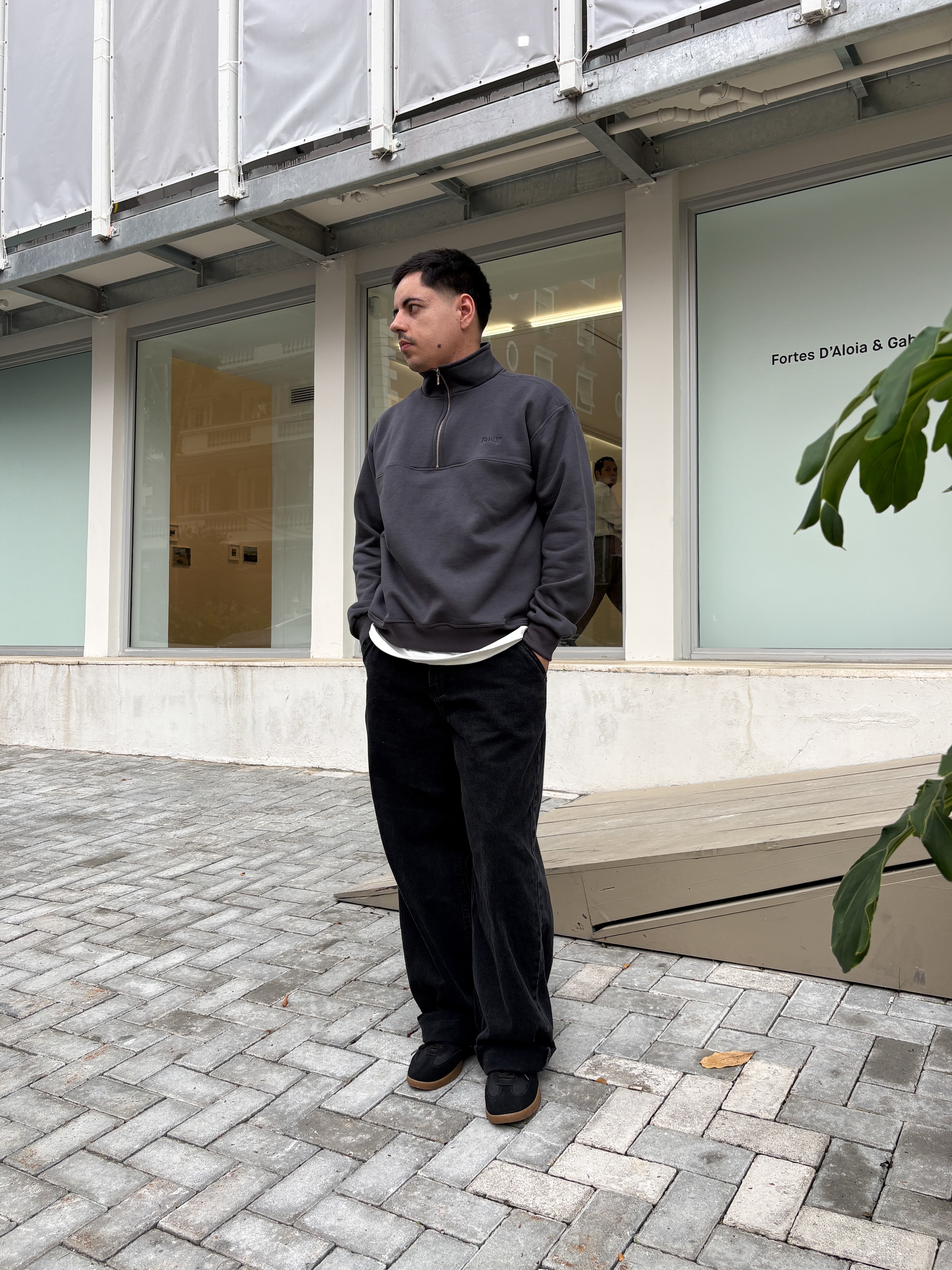 QUARTER ZIP BUNY DARK GRAY