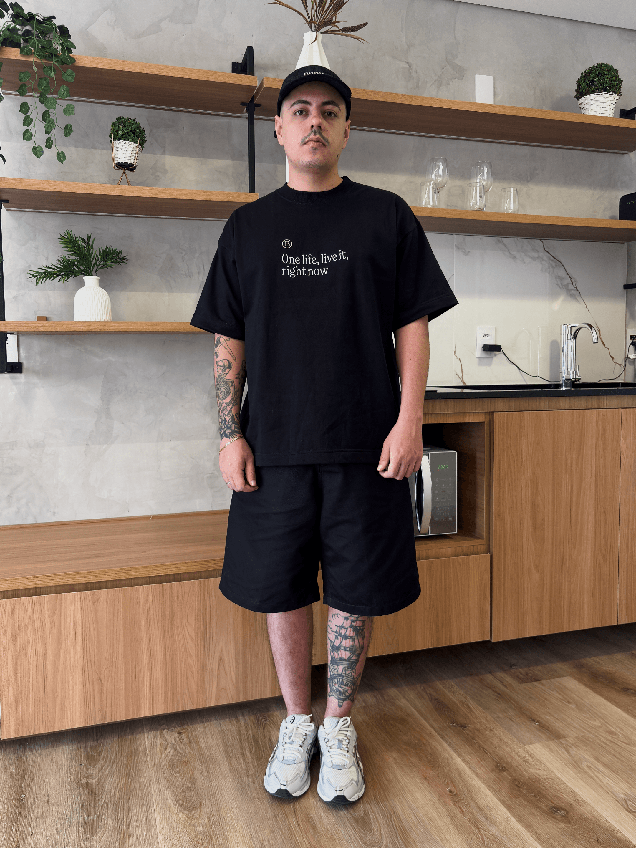 CAMISETA LIVE IT BLACK