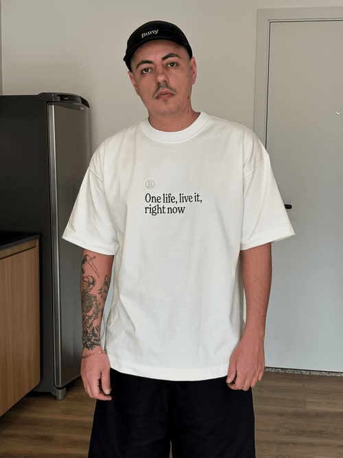 CAMISETA LIVE IT OFF WHITE